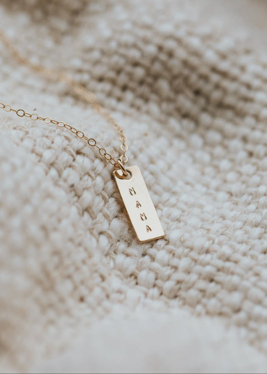 Mama Necklace