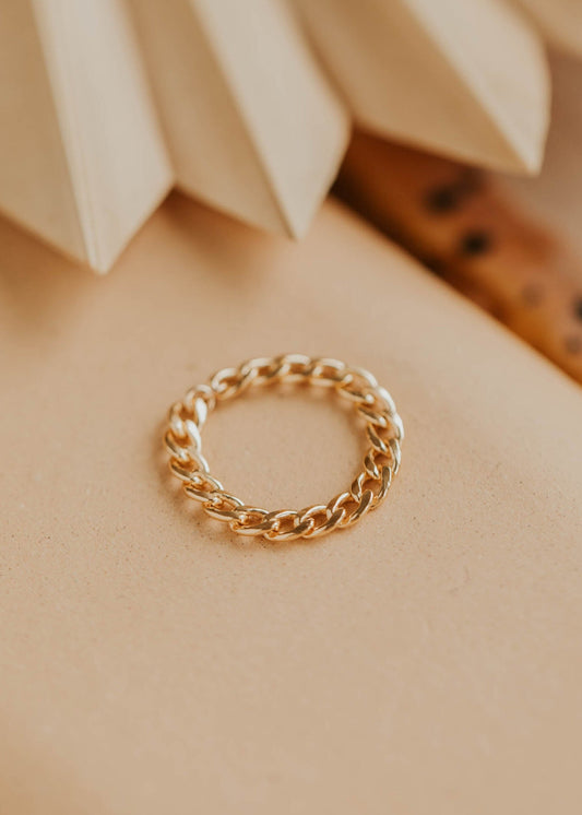 Avery Chain Ring
