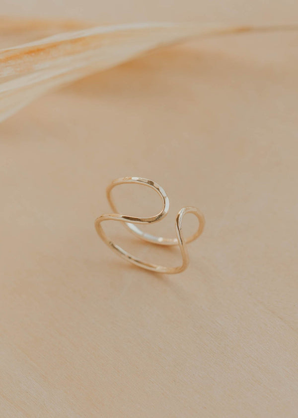 Revolve Ring