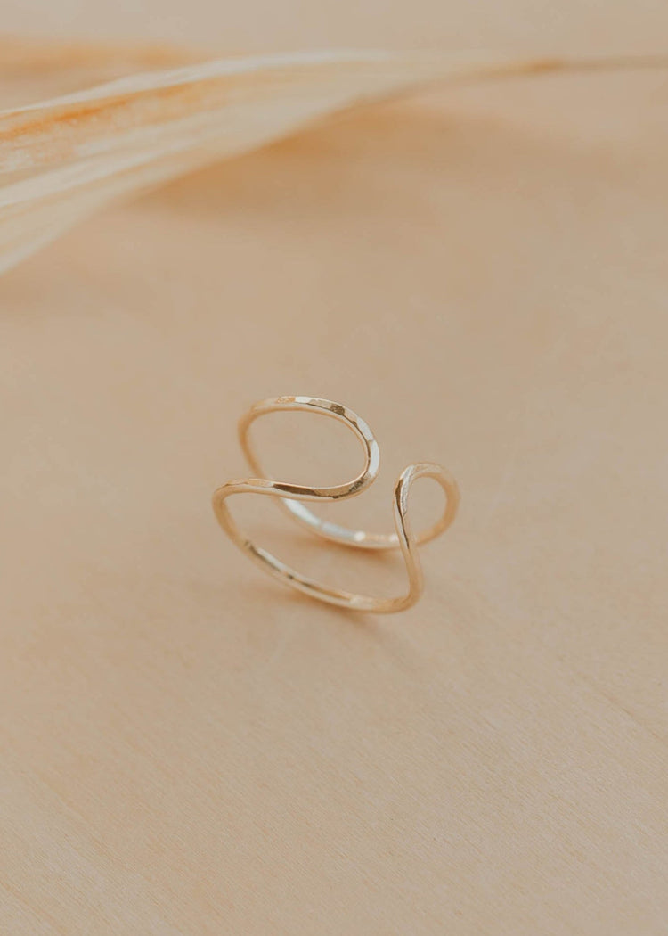 Revolve Ring