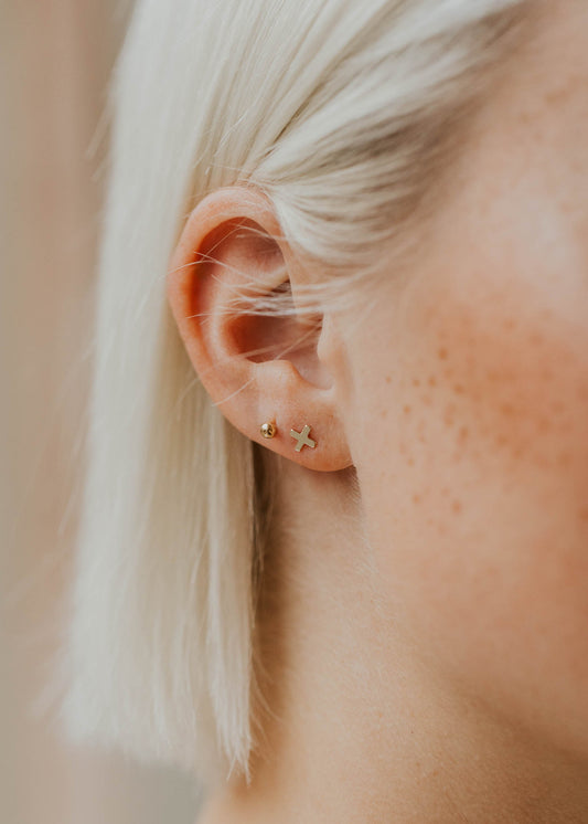 Tiny X Studs