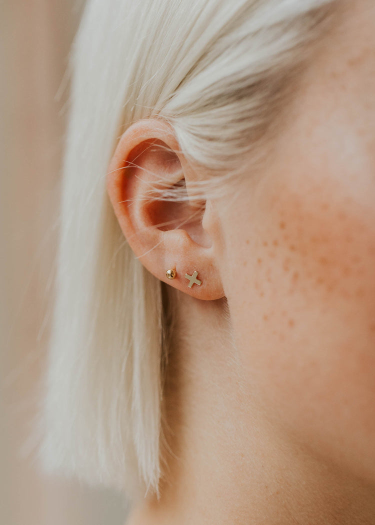 Tiny X Studs